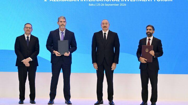 İkinci Azərbaycan Beynəlxalq İnvestisiya Forumu çərçivəsində imzalanmış sənədlər mübadilə edilib