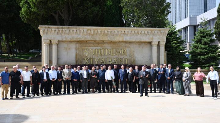 Milli Qəhrəman Kazımağa Kərimovun 75 illik yubileyi məzarı başında qeyd olunub 