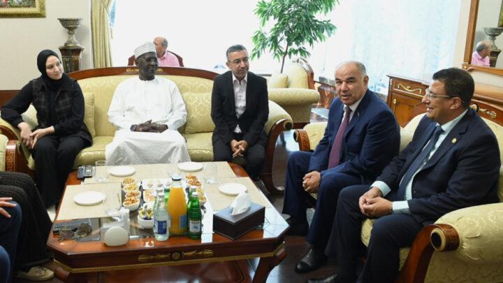 Pan-Afrika Parlamentinin prezidenti Azərbaycana səfərə gəlib