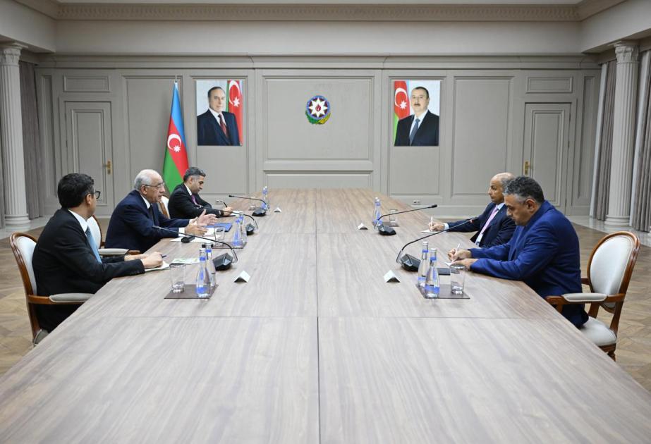 Baş nazir Əli Əsədov Beynəlxalq Üzgüçülük Federasiyasının prezidenti ilə görüşüb