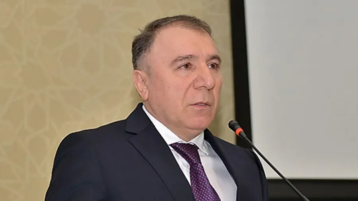 İ.C.Cavadovun “Azərbaycan Respublikası Prezidentinin fəxri diplomu” ilə təltif edilməsi haqqındaAzərbaycan Respublikası Prezidentinin Sərəncamı