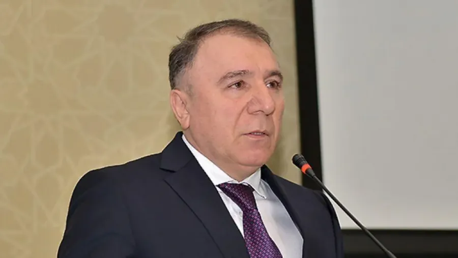 İ.C.Cavadovun “Azərbaycan Respublikası Prezidentinin fəxri diplomu” ilə təltif edilməsi haqqındaAzərbaycan Respublikası Prezidentinin Sərəncamı