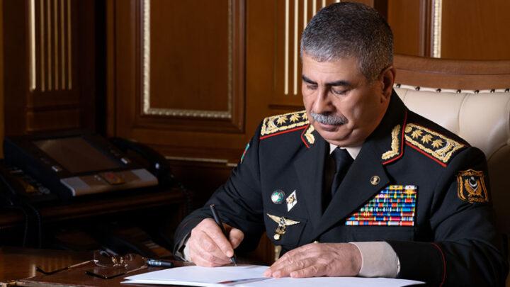 Azərbaycanın müdafiə naziri Pakistan tərəfinə başsağlığı verib