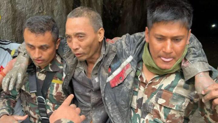 Çin vətəndaşı 10 gündən Nepaldakı daşqın bölgəsindən sonra sağ tapılıb