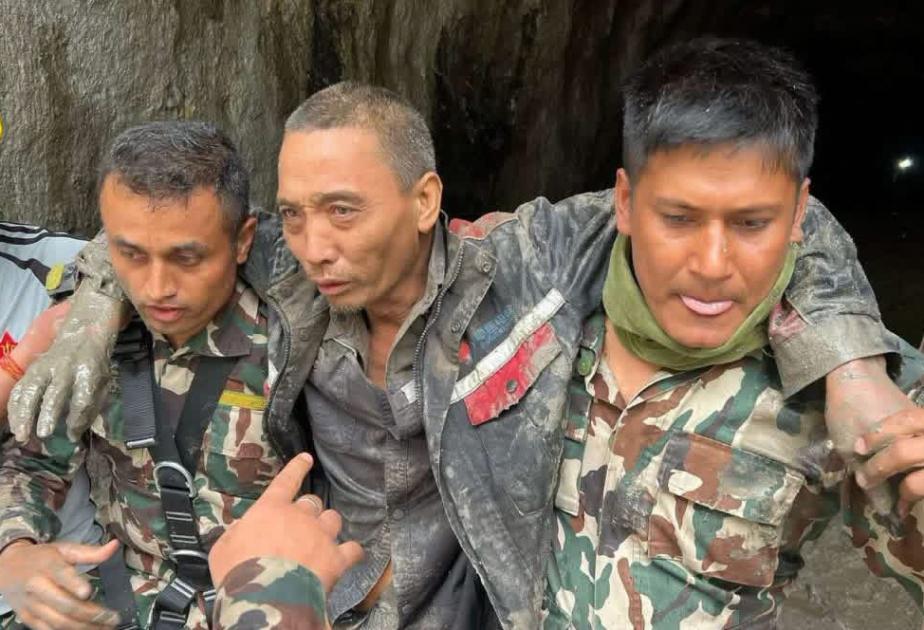 Çin vətəndaşı 10 gündən Nepaldakı daşqın bölgəsindən sonra sağ tapılıb