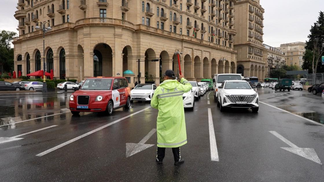 DİN: İntensiv yağıntılarla əlaqədar xidmətə əlavə polis naryadları cəlb olunub