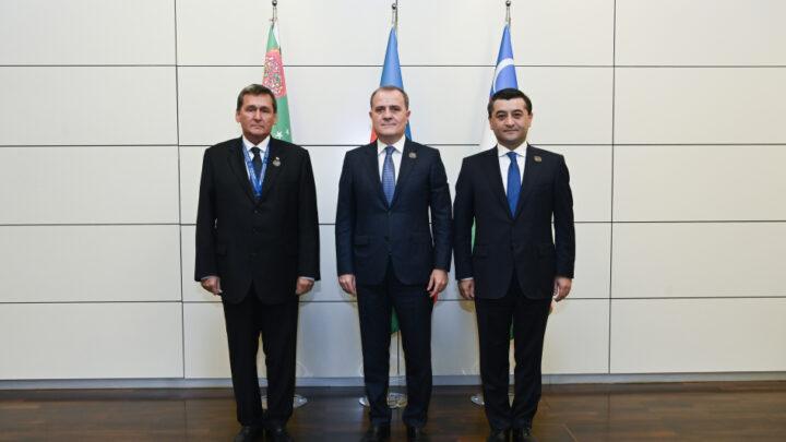 Azərbaycan, Özbəkistan və Türkmənistan XİN başçıları üçtərəfli əməkdaşlığı müzakirə ediblər