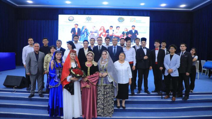 Buxarada “Arşın mal alan” operettası nümayiş etdirilib
