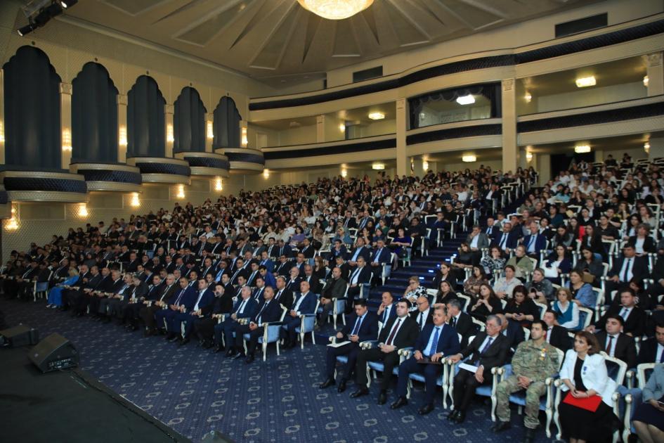 Gəncədə son illərdə 15 mindən çox yeni iş yeri yaradılıb