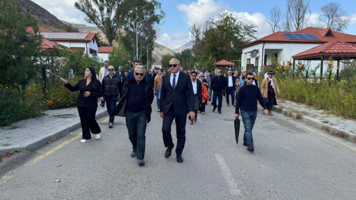 Beynəlxalq konfransın iştirakçıları Laçına səfər ediblər