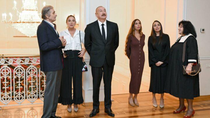 Prezident İlham Əliyev, birinci xanım Mehriban Əliyeva və ailə üzvləri “Mənim Abşeronum: Üstə gəl” adlı retrospektiv sərgi ilə tanış olublar